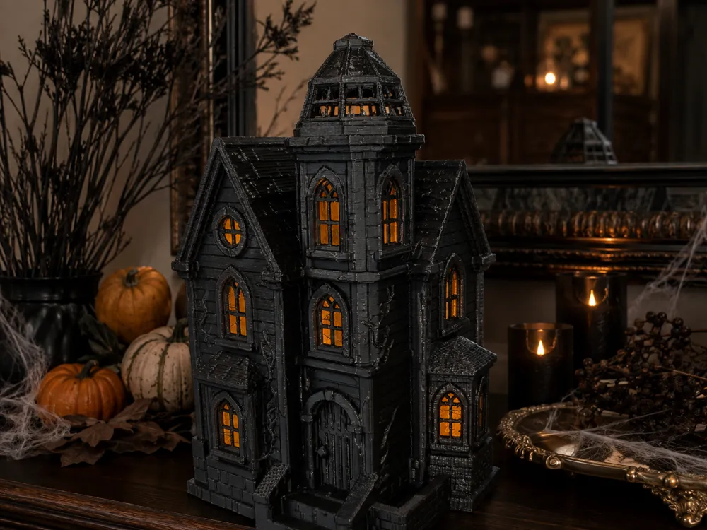 Blackthorn Manor, Lighted Haunted House