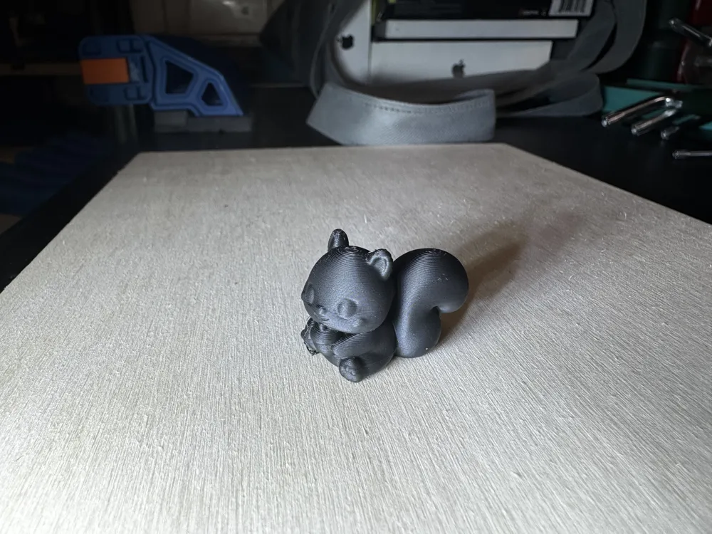 Blob Chubby Animal Series - #98 Squirrel, photo 3 of 4 - Blob Chubby Animal Series - #98 Squirrel Miniatures