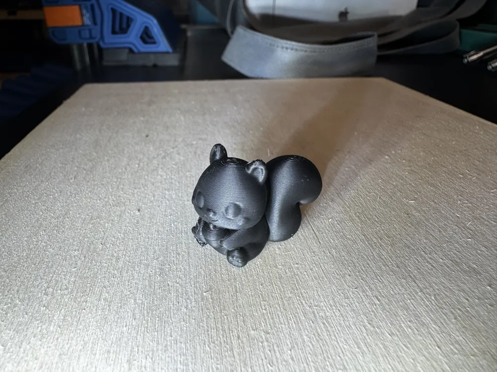 Blob Chubby Animal Series - #98 Squirrel, photo 4 of 4 - Blob Chubby Animal Series - #98 Squirrel Miniatures