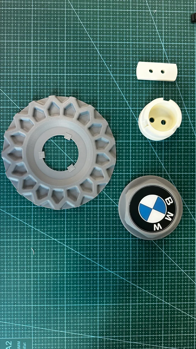 BMW E30 Centur Cap, photo 4 of 4 - Valve Caps & Wheel Accessories, Car & Vehicle
