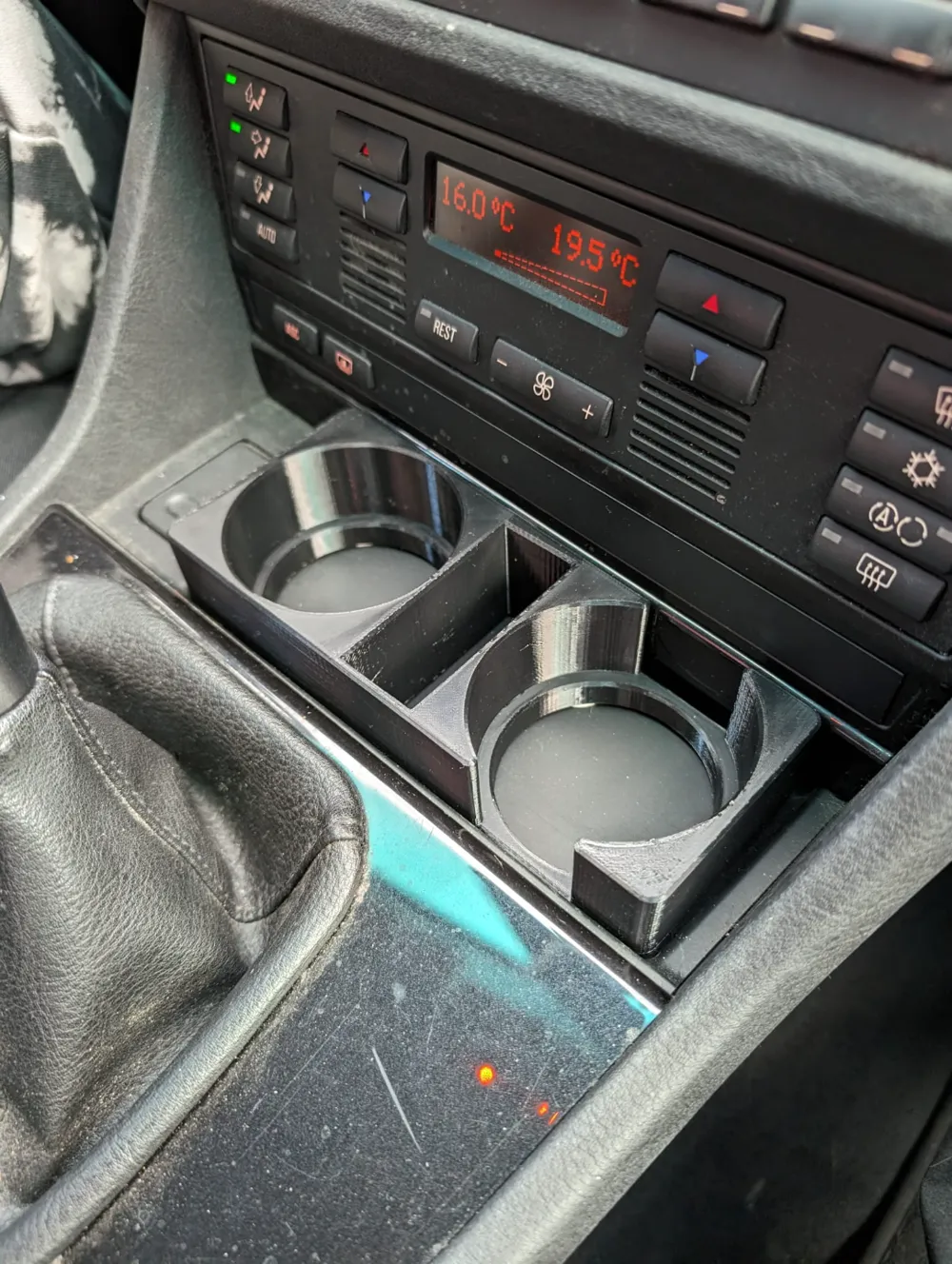 BMW E39 Cupholder, photo 4 of 4 - Cup Holders & Inserts, Car & Vehicle