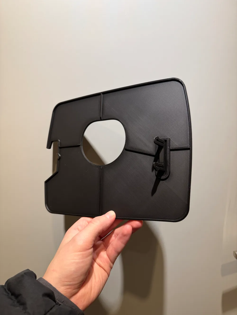 BMW i3 charge port cover, photo 2 of 4 - BMW i3 charge port cover Hobby & DIY