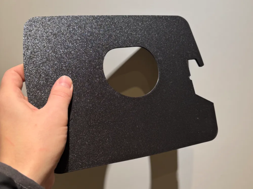 BMW i3 charge port cover - Vehicles, in stock in India
