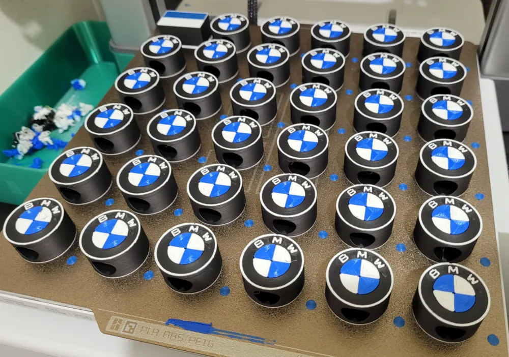 BMW straw topper, another view - Model Cars & Race Cars, straw accessories