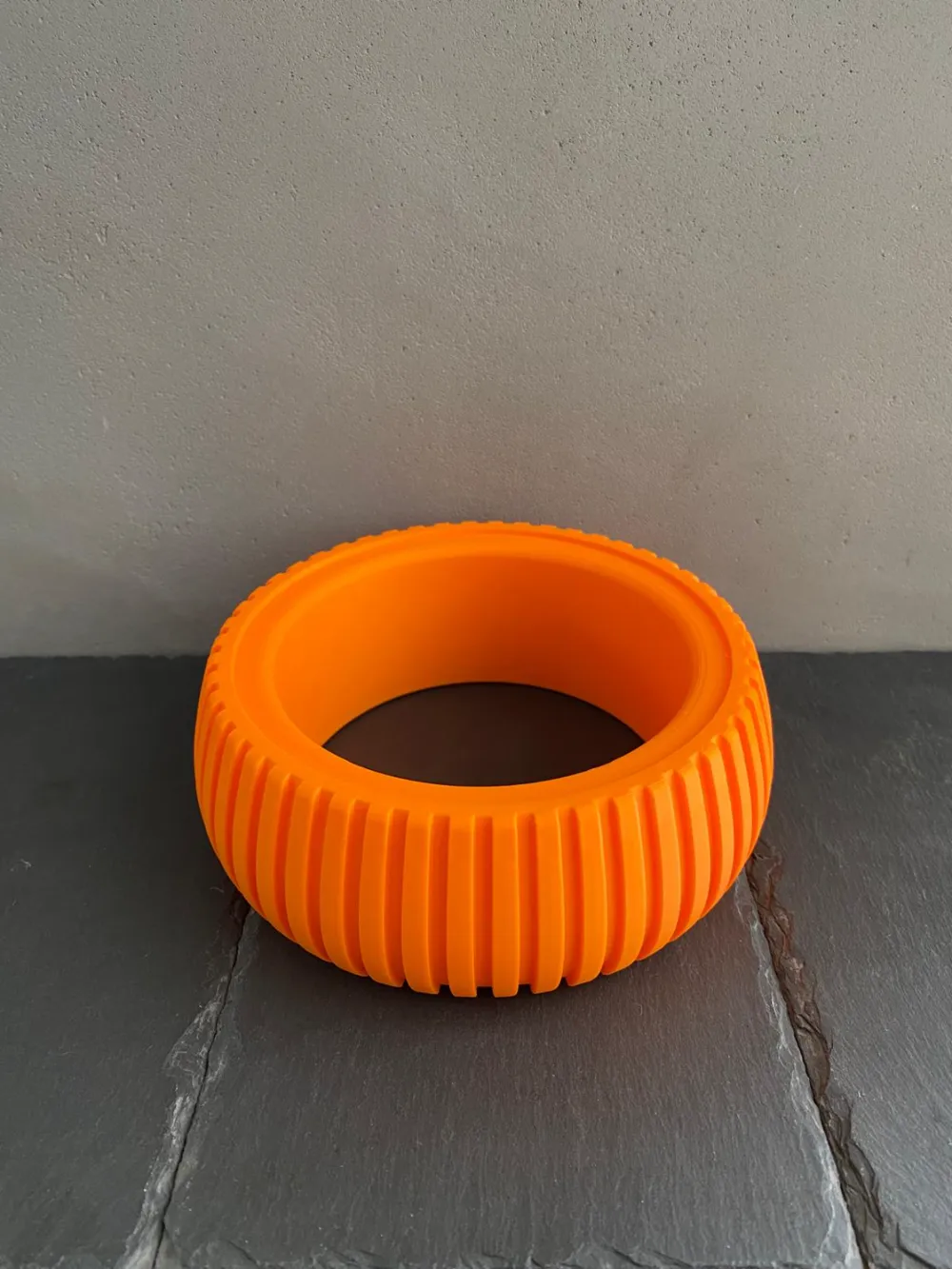 Bowl Holder for Small Dogs and Cats, photo 2 of 4 - Bowl Holder for Small Dogs and Cats Pets