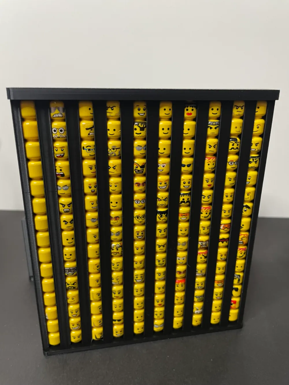 brick head holder\storage 3 sizes with lid, photo 2 of 4 - brick head holder\storage 3 sizes with lid Toys & Games