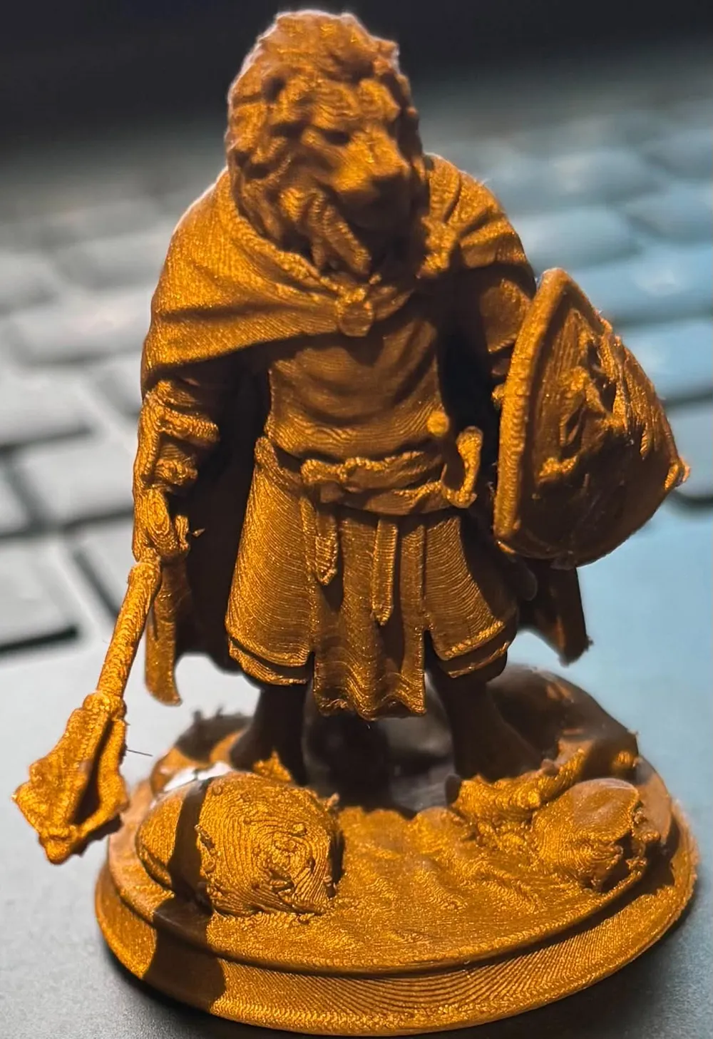 Male Leonin Paladin, photo 2 of 4 - Male Leonin Paladin Figurines & Collectibles