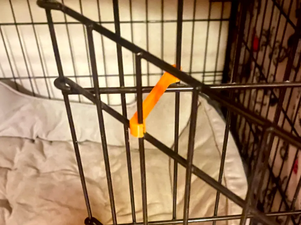 Cage / Kennel Door Clip (v.1)