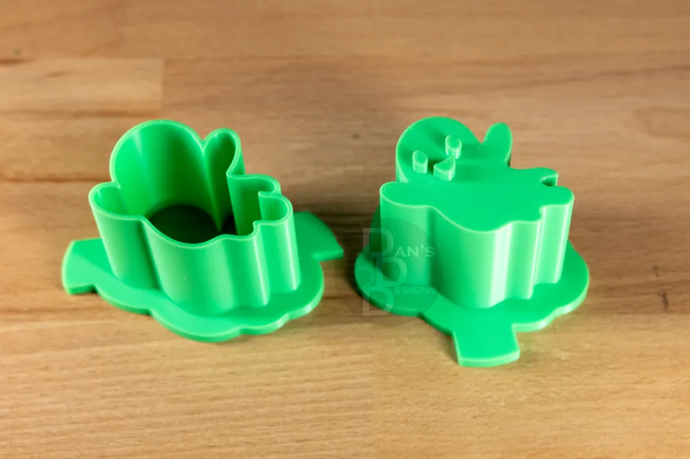 Cake Pop Disc Tool Floating Ghost w/Arms, photo 4 of 4 - Cake Pop Disc Tool Floating Ghost w/Arms Kitchen & Dining