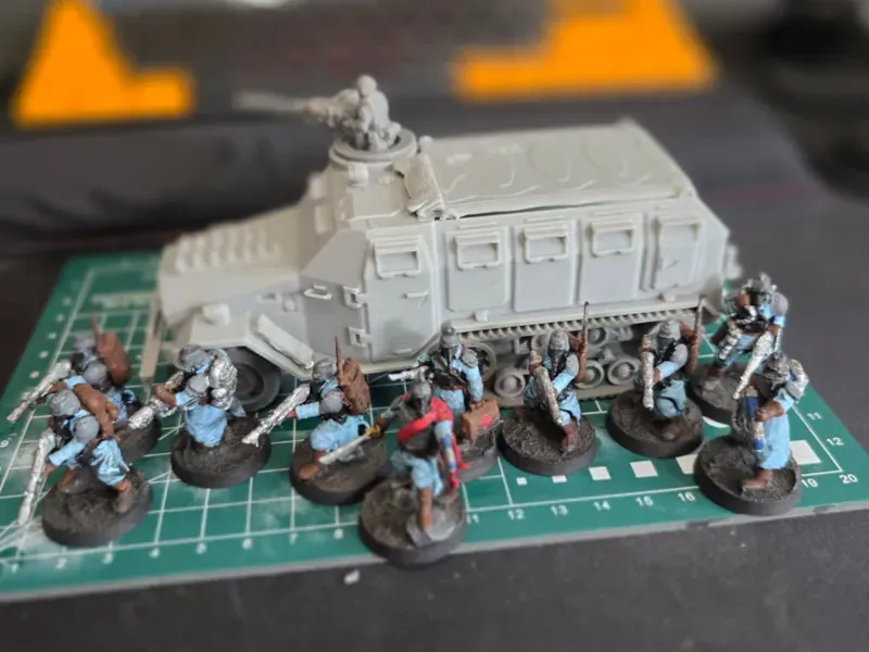 Canadian Uber XL Covered, photo 2 of 4 - Canadian Uber XL Covered Miniatures