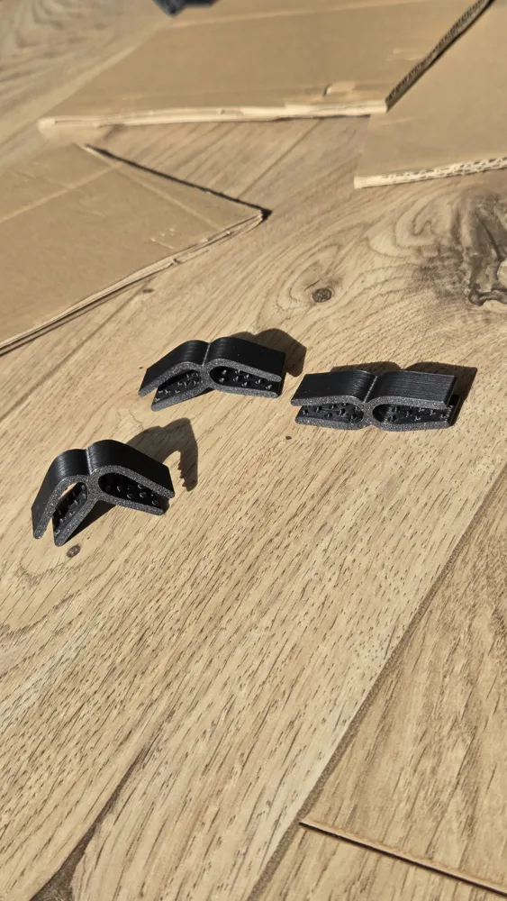 Cardboard connectors for kids, photo 3 of 4 - Cardboard connectors for kids Tools & Workshop