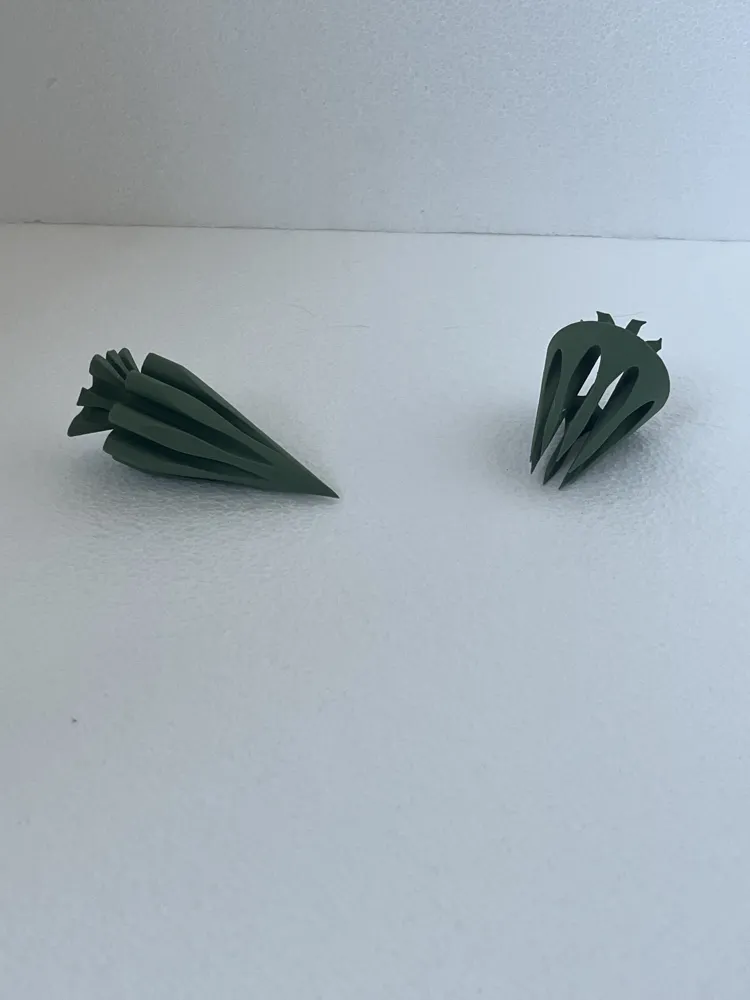 Carrot Passthrough Fidget, photo 3 of 4 - Carrot Passthrough Fidget Fidget & Sensory Toys