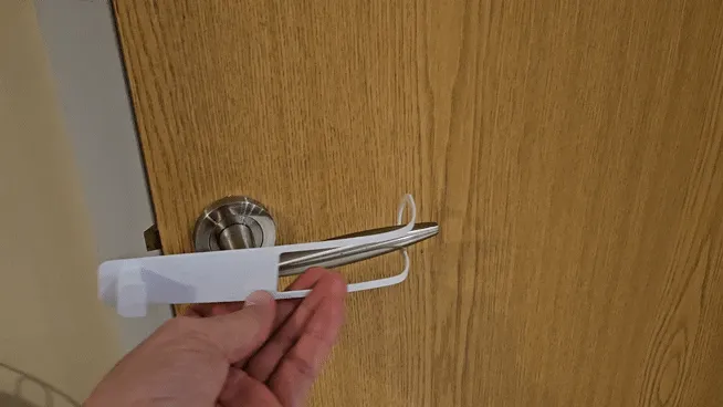 Cat door latch - various door openings, photo 3 of 4 - Cat door latch - various door openings Pets