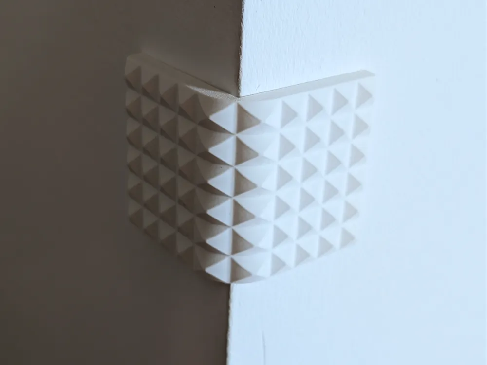 Cat Groomer / Scratcher / Massager for Walls