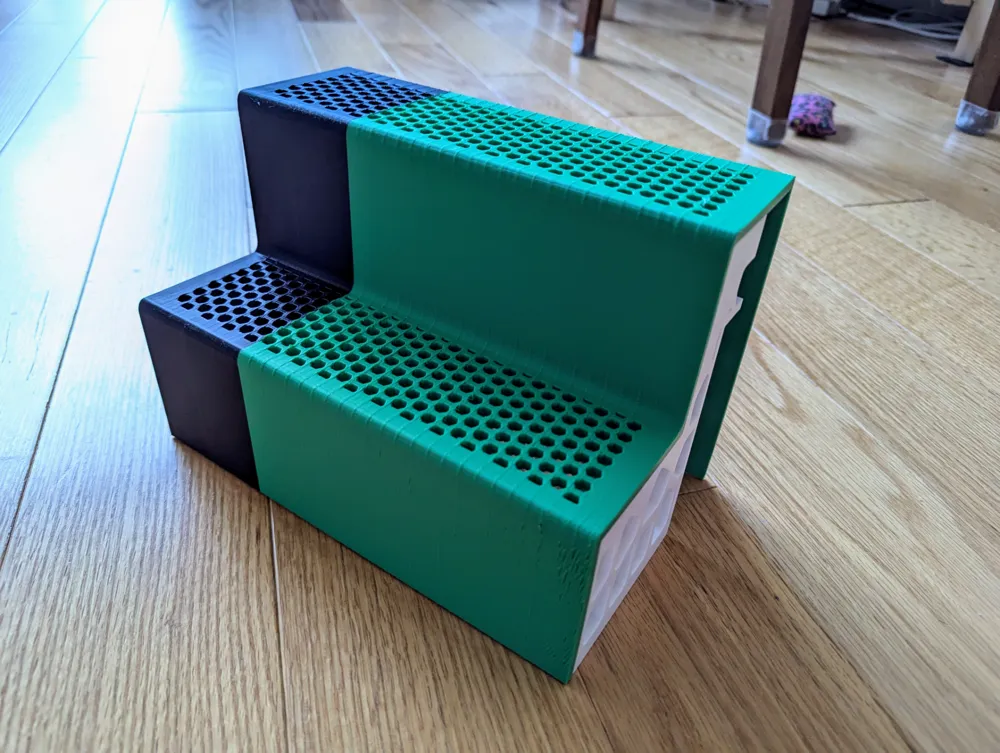 Cat Litter Box Step aka "The Poop Perch", photo 3 of 4 - Litter Box Accessories, cats