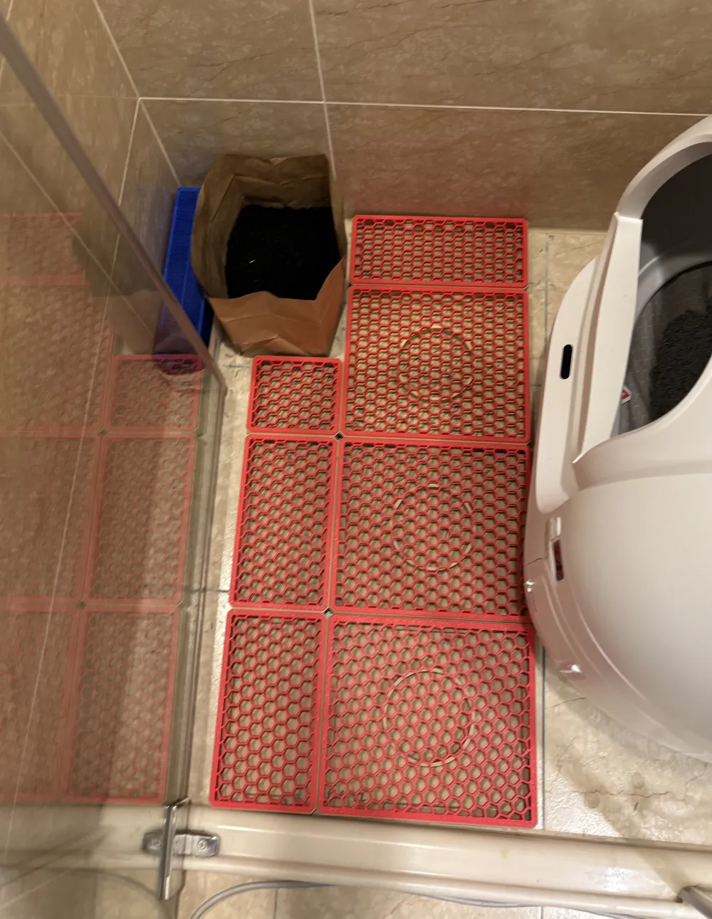 Cat litter mat with tray