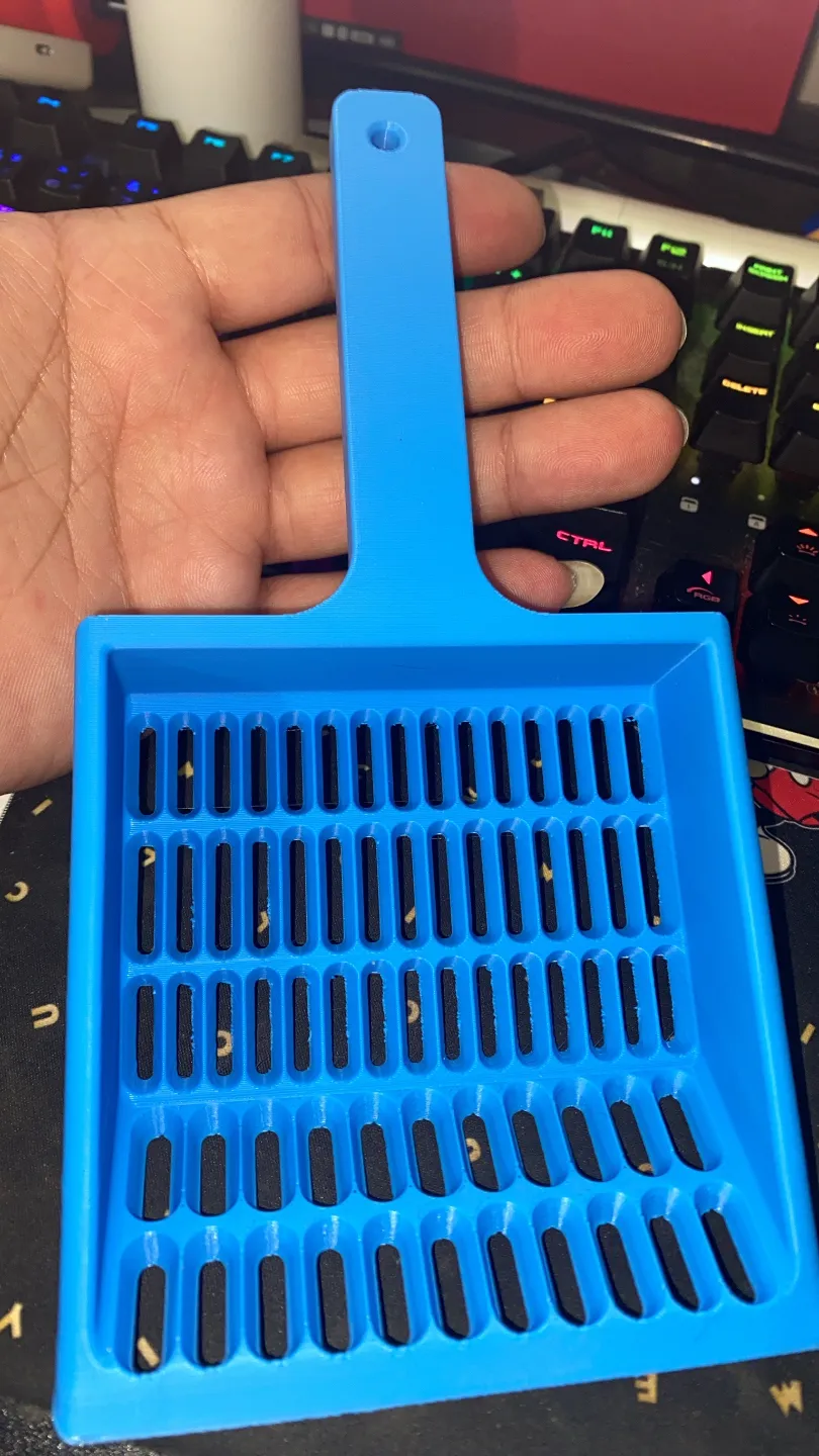 cat litter scoop, another view - Litter Box Accessories, good