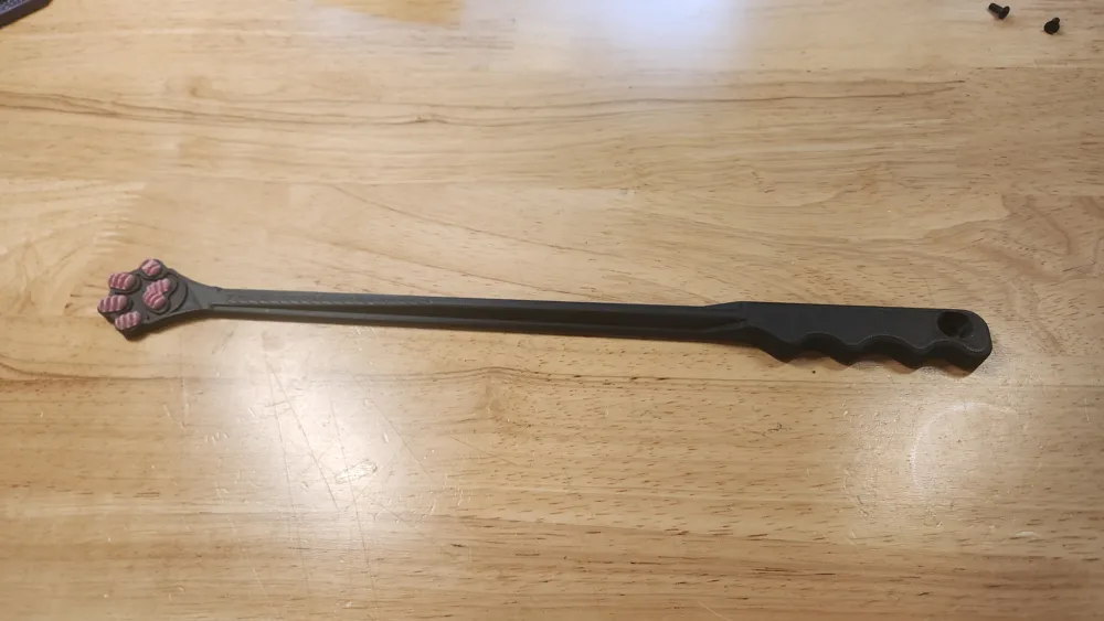 cat paw - back scratcher V2!, photo 3 of 4 - cat paw - back scratcher V2! Pets