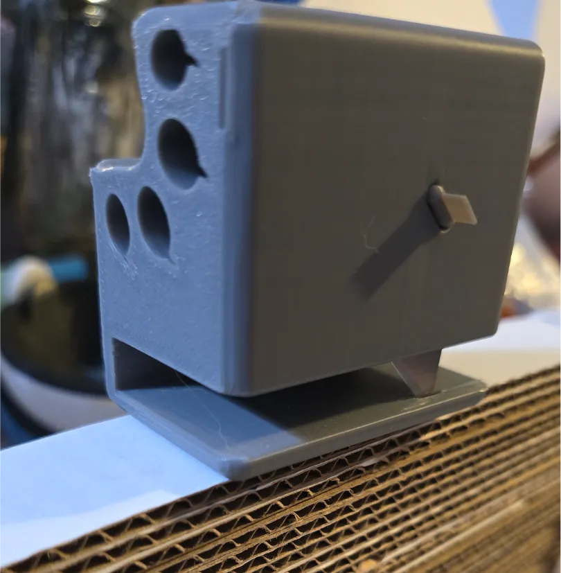 Cat Scratch Maker (v1)