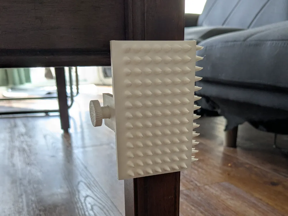 Cat Scratcher for table or chair leg, photo 3 of 4 - Cat Scratcher for table or chair leg Pets