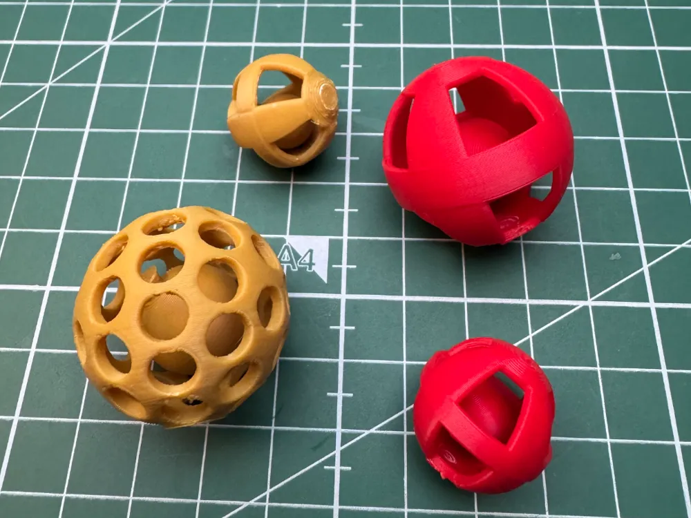 Cat toy - ball in ball - fidget