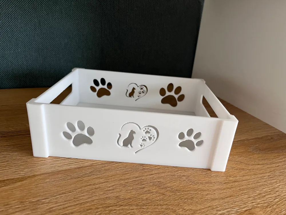 Cat Toy Box / Katzen Spielzeug Box, photo 2 of 4 - Cat Toys, cats