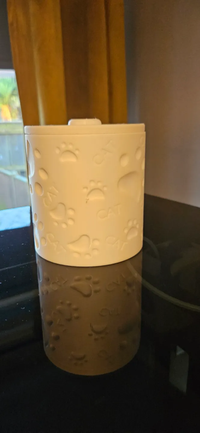 Cat treat container with cat paws and Lid, photo 2 of 4 - Cat Bowls & Feeders, cats