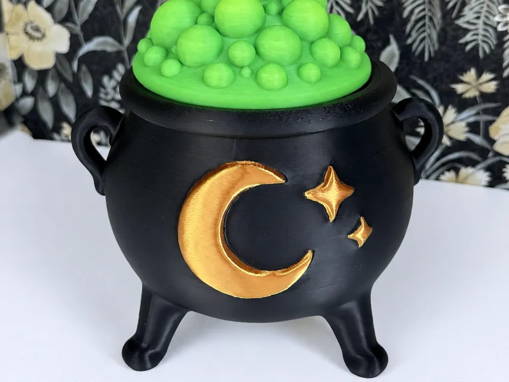 Cauldron with Removable Lid, photo 2 of 4 - Cauldron with Removable Lid Gifts & Occasions