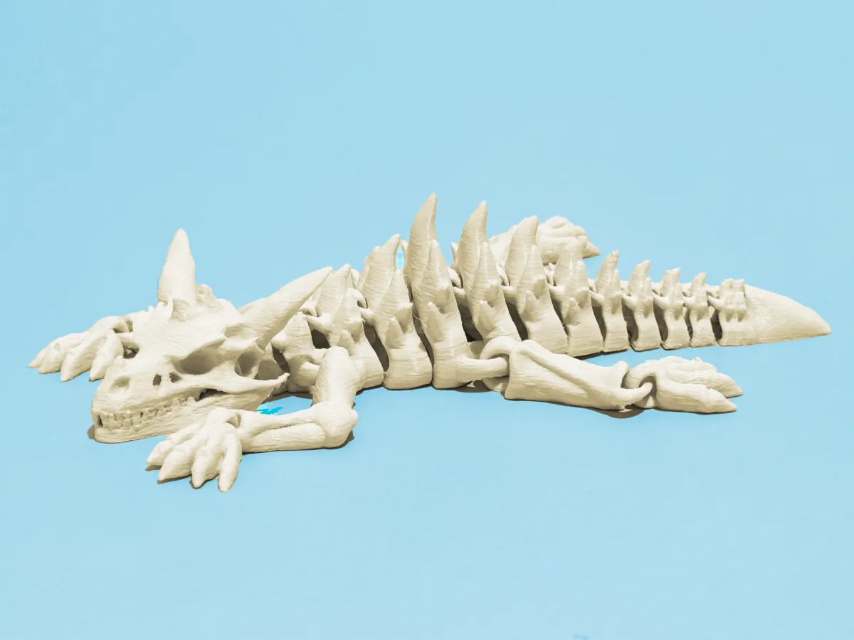 Articulated skeleton fierce dragon