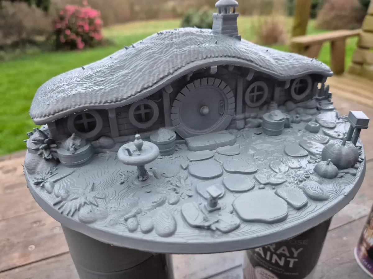 Hobbit House Model Bag End Lord of the Rings LOTR