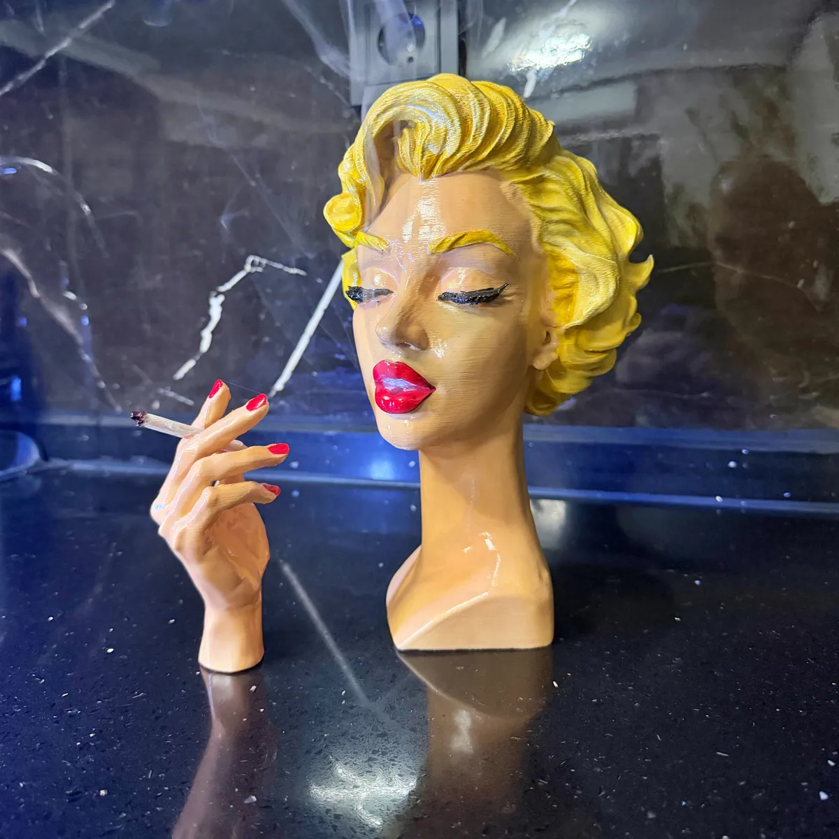 Marilyn Monroe Inspired Smoke Incense Burner, photo 2 of 4 - Marilyn Monroe Inspired Smoke Incense Burner Spiritual & Festive