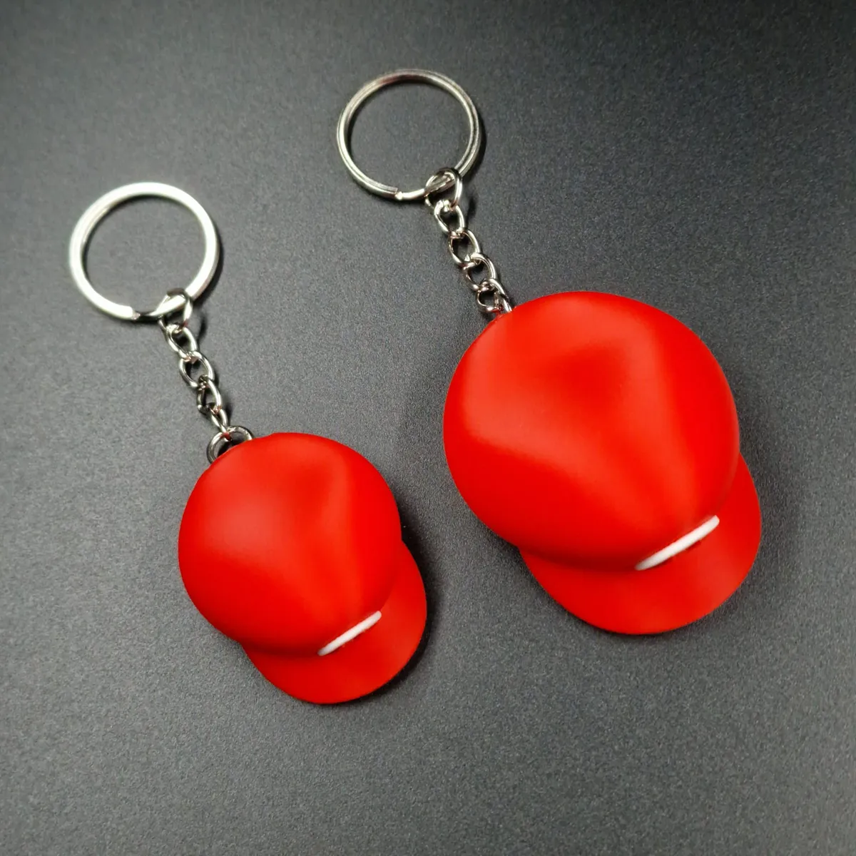 Portachiavi CAPPELLO SUPER MARIO BROS, photo 3 of 4 - Portachiavi CAPPELLO SUPER MARIO BROS Keychains