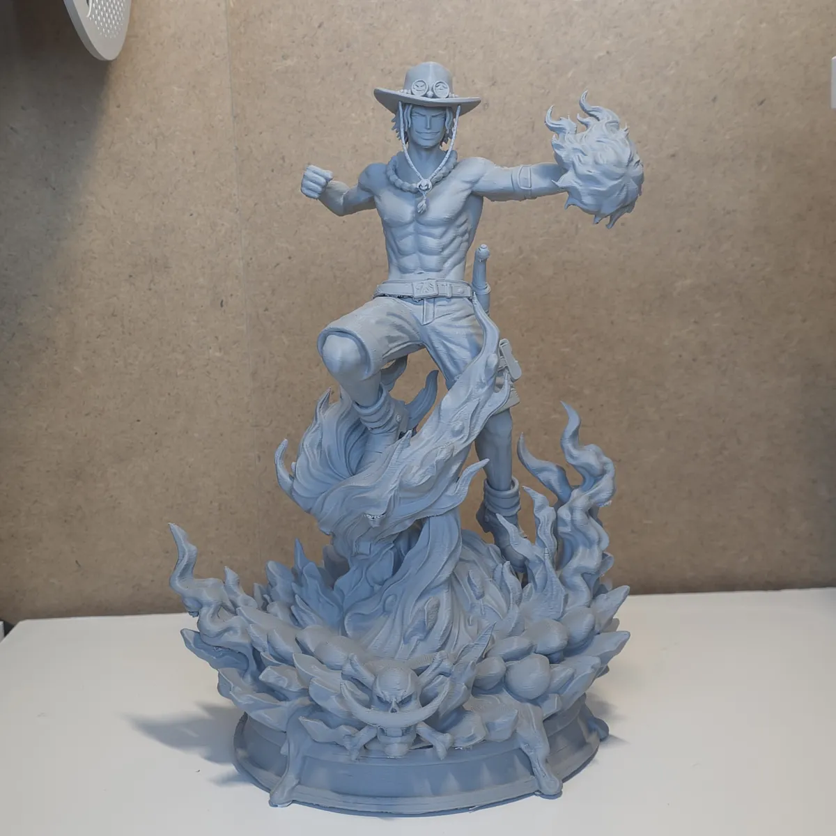 One Piece - Portgas D. Ace, photo 4 of 4 - One Piece - Portgas D. Ace Figurines & Collectibles