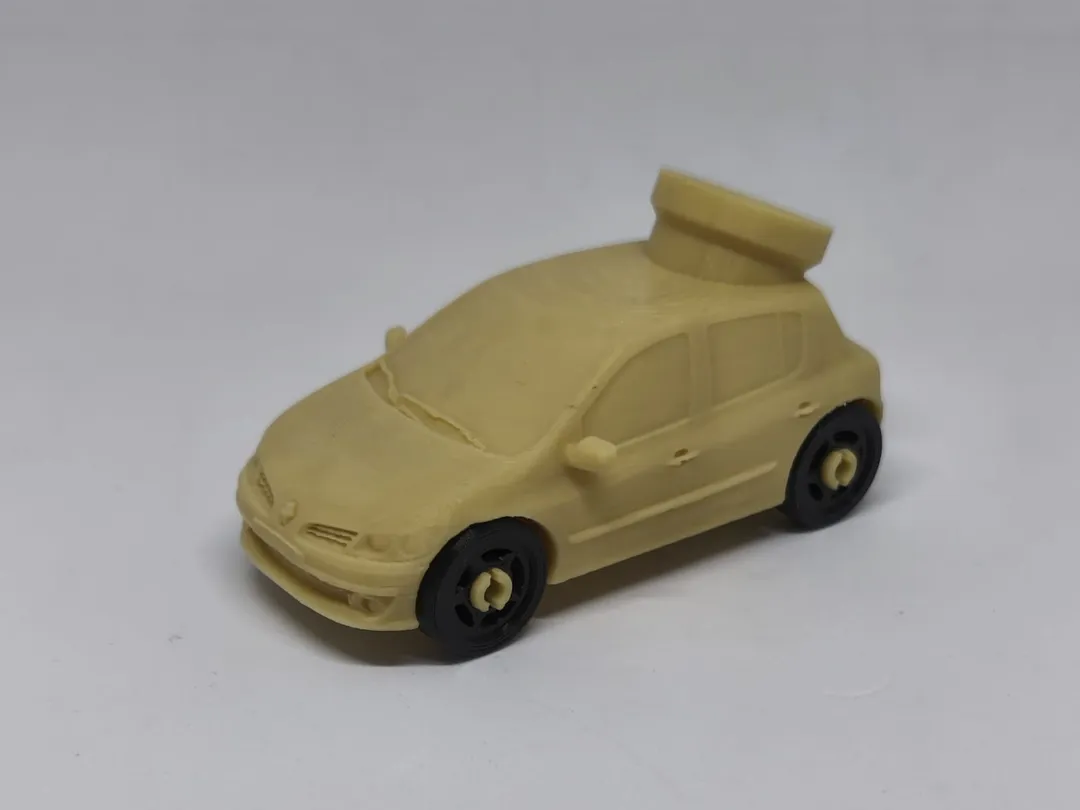 Clio Ballon-Powered Car - Party Decor & Balloons, in stock