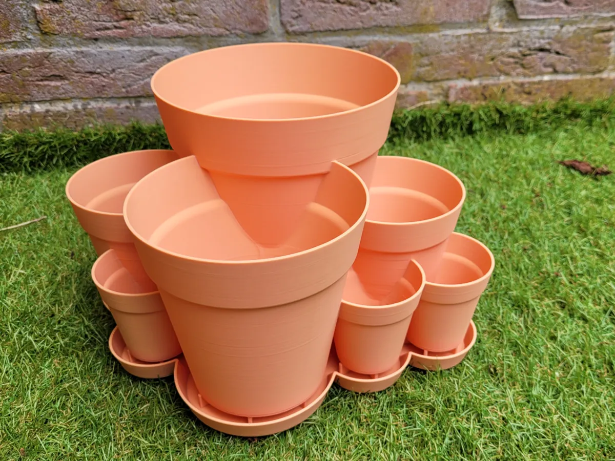 Multi Planter (7 merged planters)