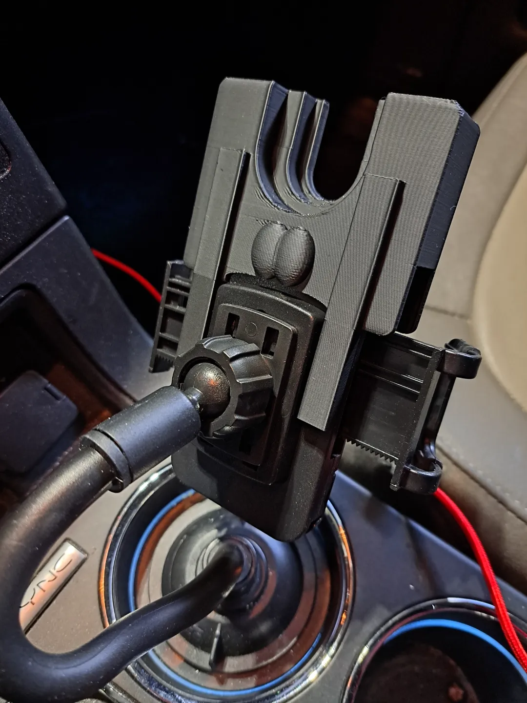 Car Phone Holder PopSocket Extension, photo 2 of 4 - Car Phone Holder PopSocket Extension Tools