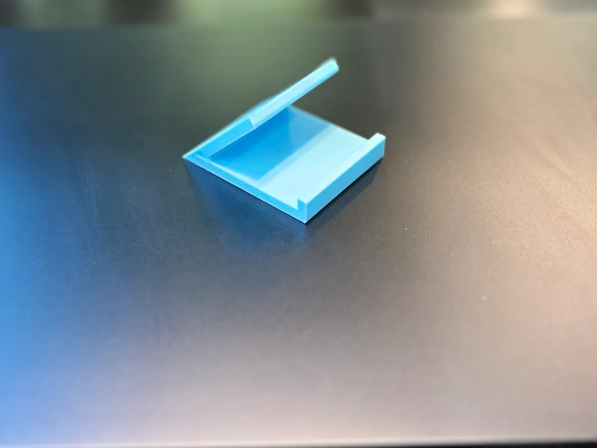 Multi-Purpose Phone and iPad Stand, photo 2 of 4 - Multi-Purpose Phone and iPad Stand Hobby & DIY