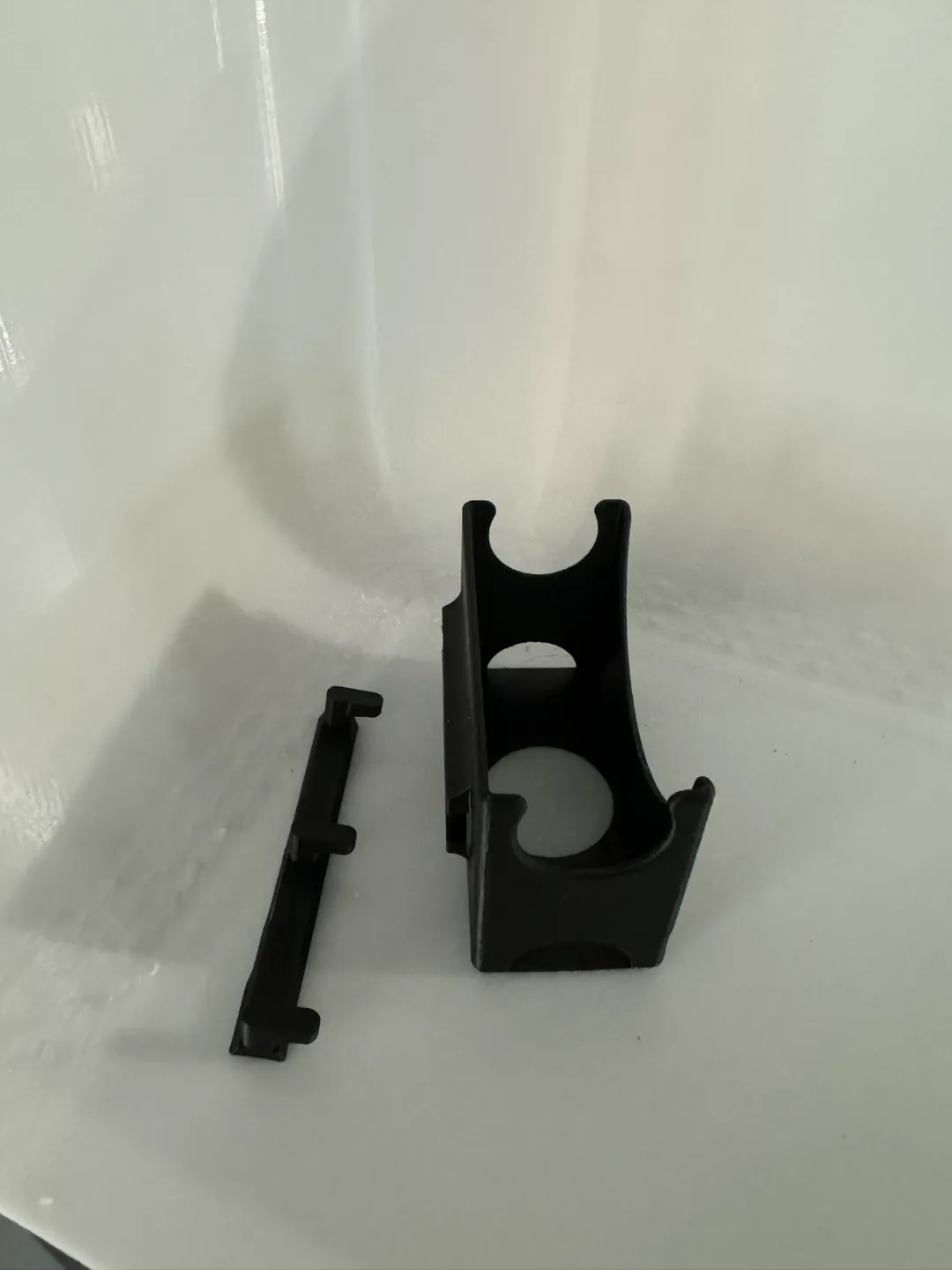 Skadis Charging Station Hub Brick holder, photo 2 of 4 - Skadis Charging Station Hub Brick holder Mobile & Device Accessories