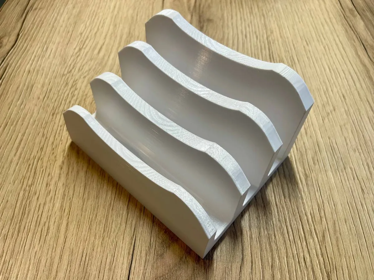 Kitchen cutting board