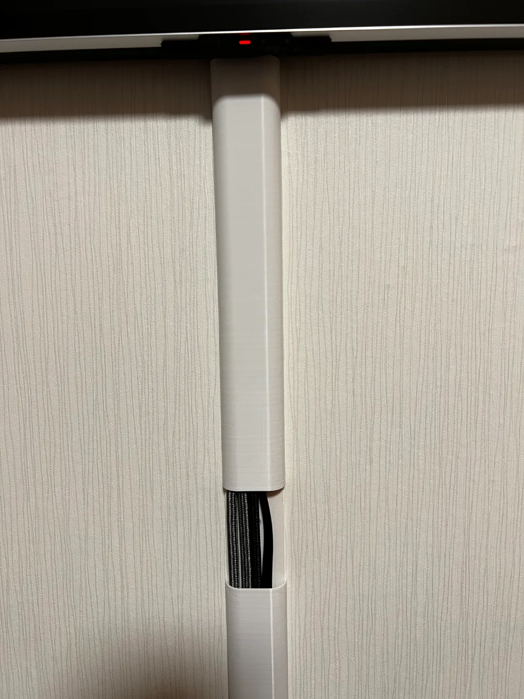 Modular Cable Duct | Snap-in Cable Management, photo 4 of 4 - Modular Cable Duct | Snap-in Cable Management Household