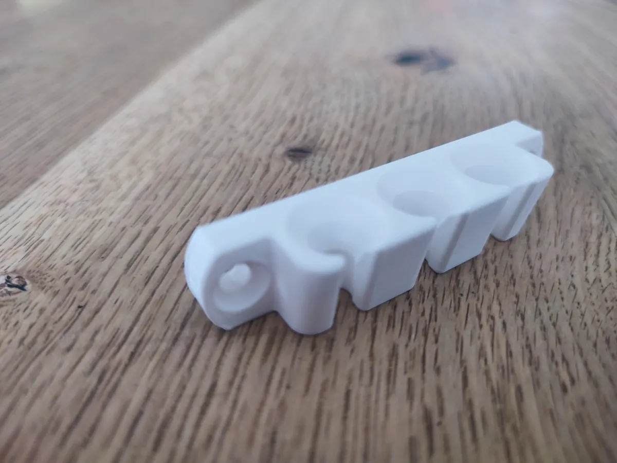 Desk Cable Organizer - Simple efficient, photo 3 of 4 - Desk Cable Organizer - Simple efficient Mobile & Device Accessories