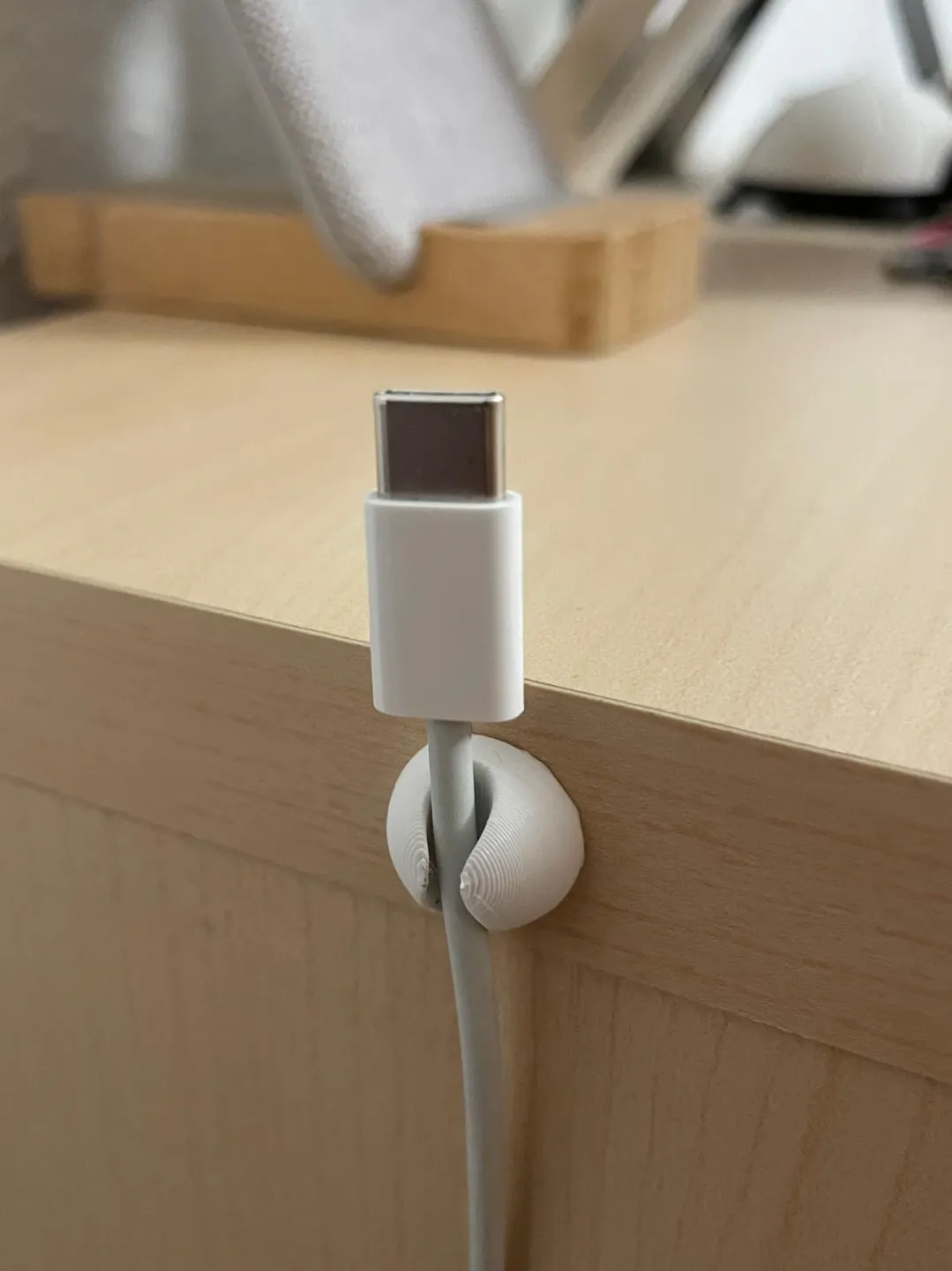 Cable holder