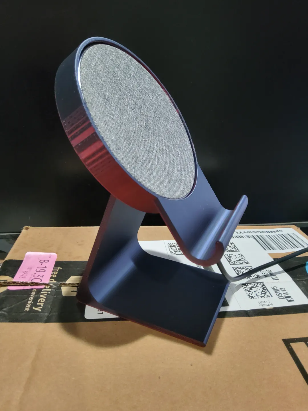 Phone Holder with Charger, photo 3 of 4 - Phone Holder with Charger Mobile & Device Accessories