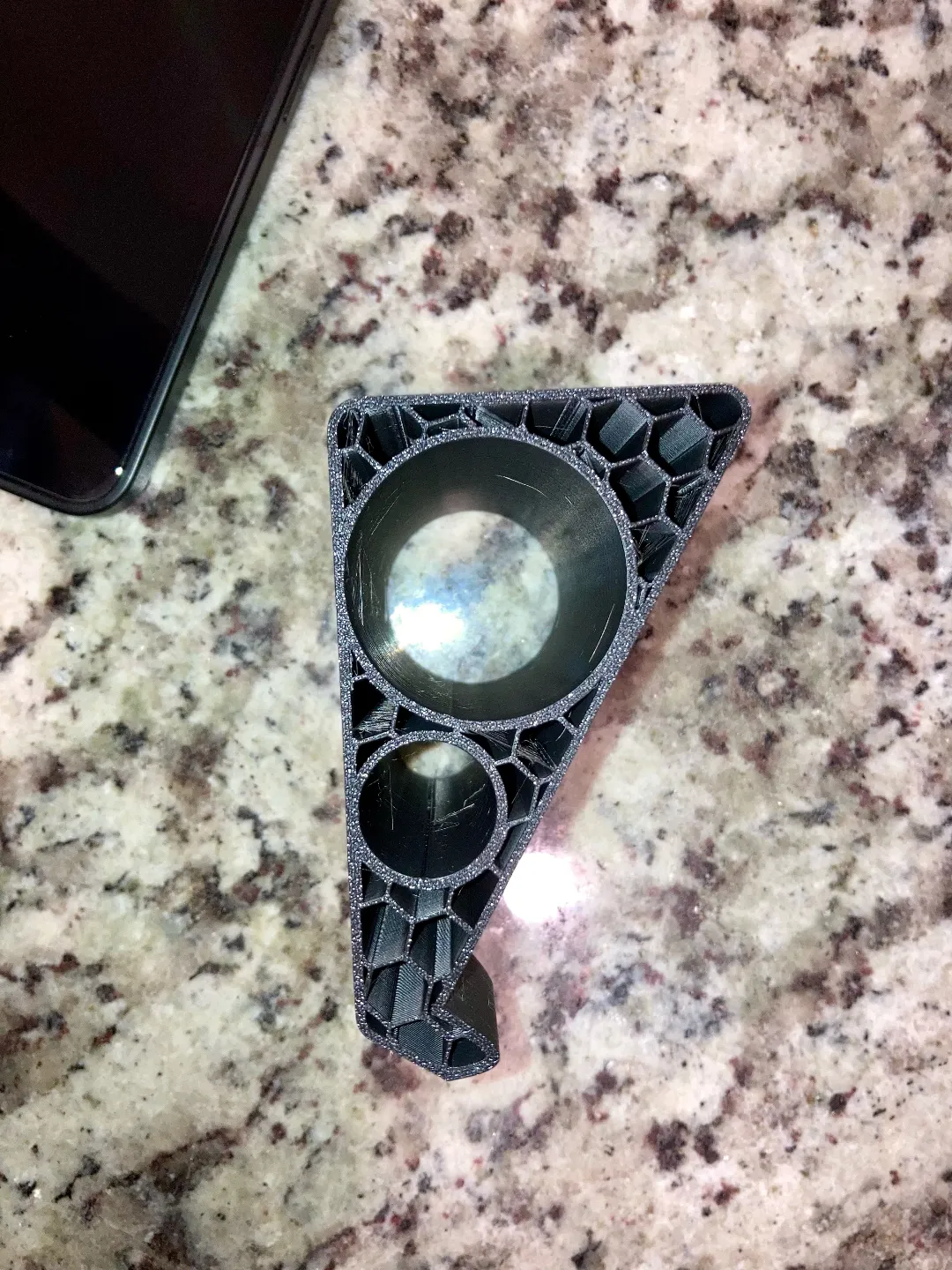 iPhone Holder Only 97 grams, photo 3 of 4 - iPhone Holder Only 97 grams Mobile & Device Accessories