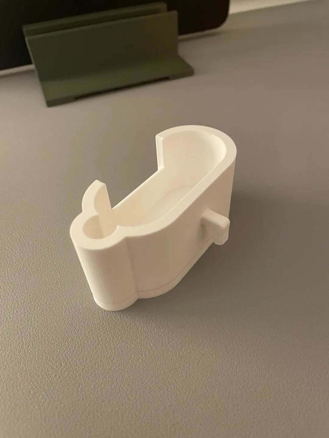 Airpods 3 with case skadis support, photo 3 of 3 - Airpods 3 with case skadis support Mobile & Device Accessories