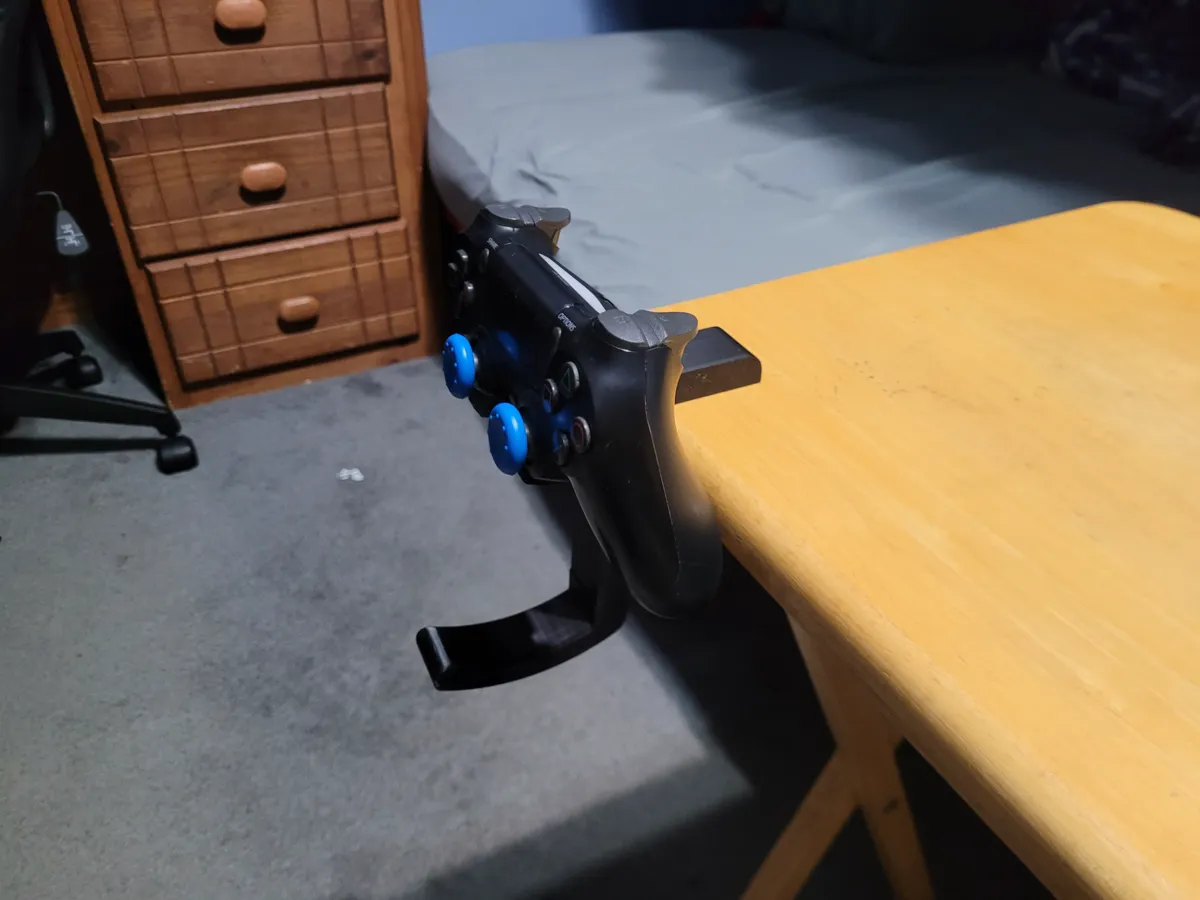 PS4 Game Controller Mount for Headset Clamp, photo 4 of 4 - PS4 Game Controller Mount for Headset Clamp Hobby & DIY