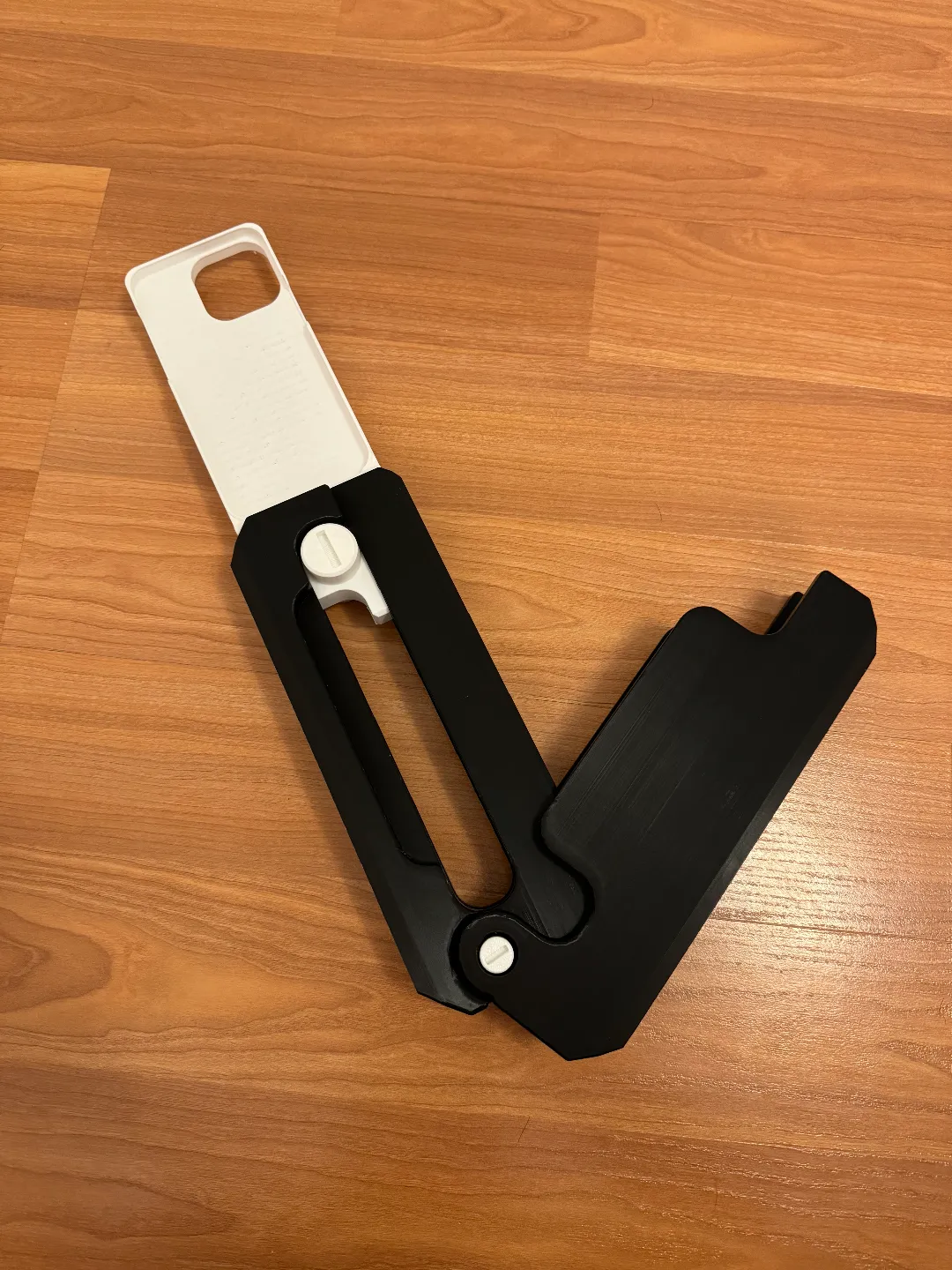 Carrot Knife Novelty Case for iPhone 15 Pro Max, photo 4 of 4 - Carrot Knife Novelty Case for iPhone 15 Pro Max Toys & Games