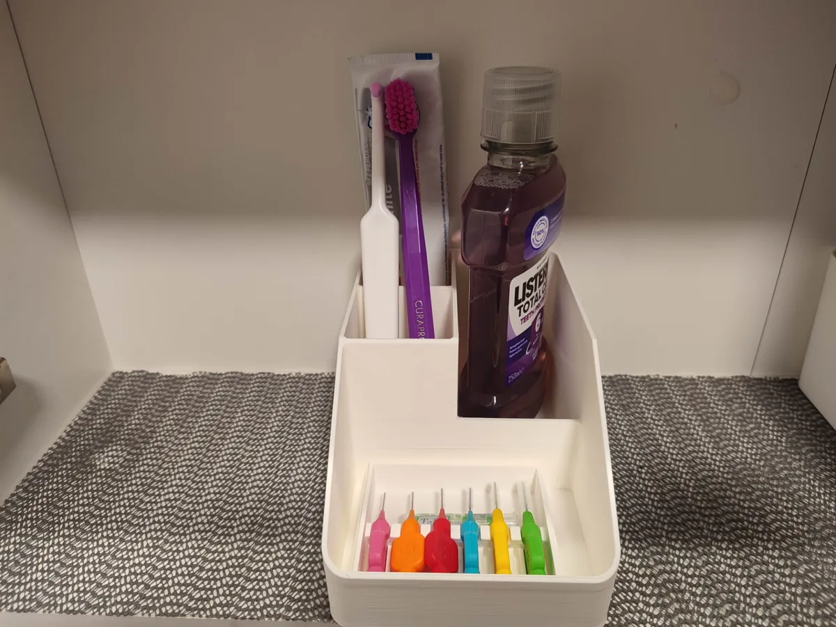 Toothbrush organizer - Home Accents, in stock in India
