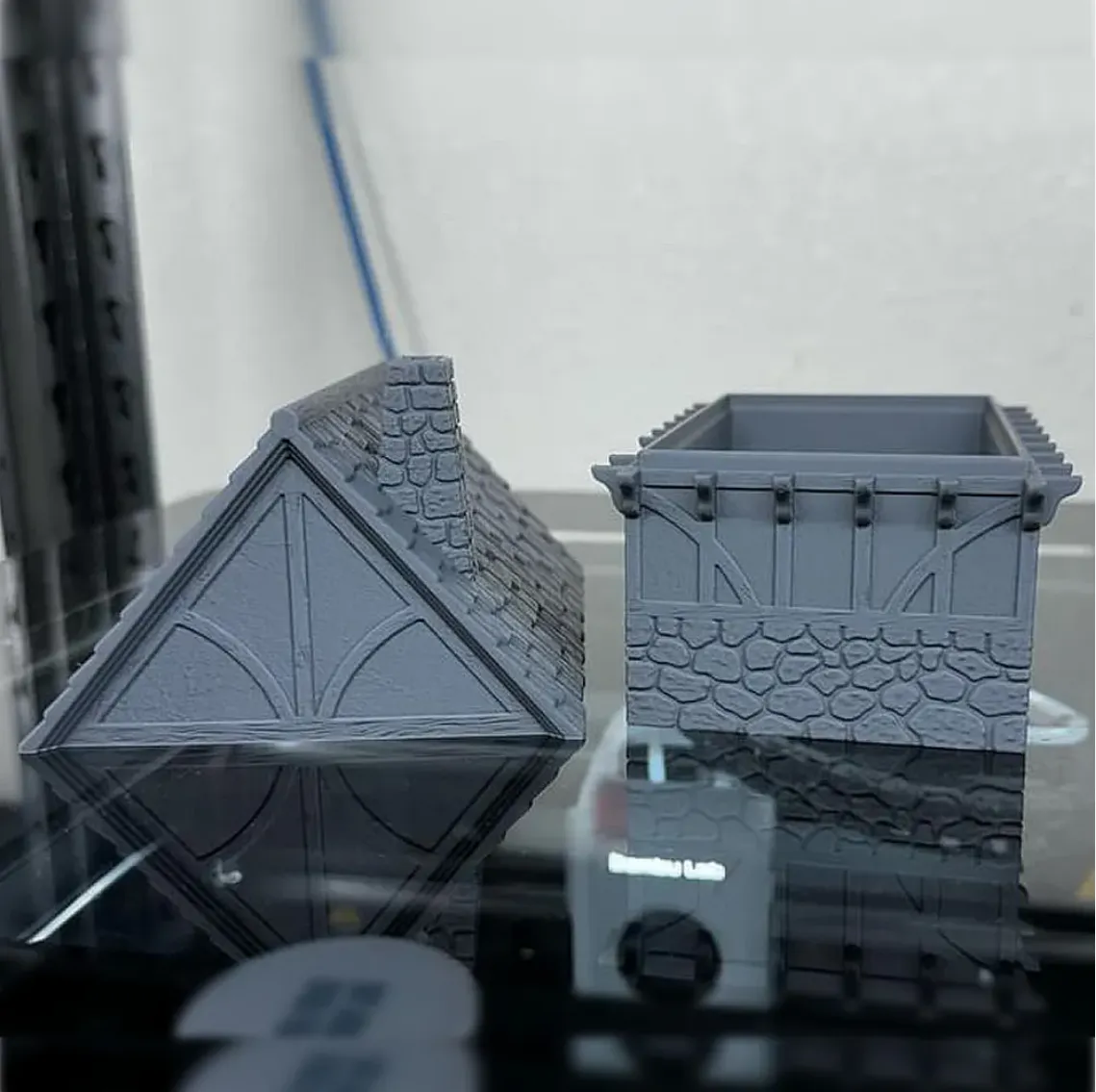 28mm Medieval Fantasy House, photo 2 of 4 - 28mm Medieval Fantasy House Miniatures