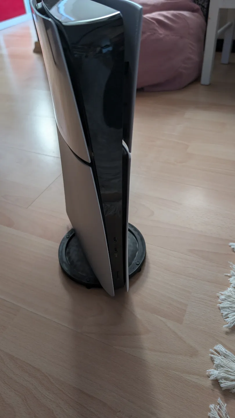 PS5 Slim digital Stand with adjustable feet, photo 2 of 4 - PS5 Slim digital Stand with adjustable feet Tools